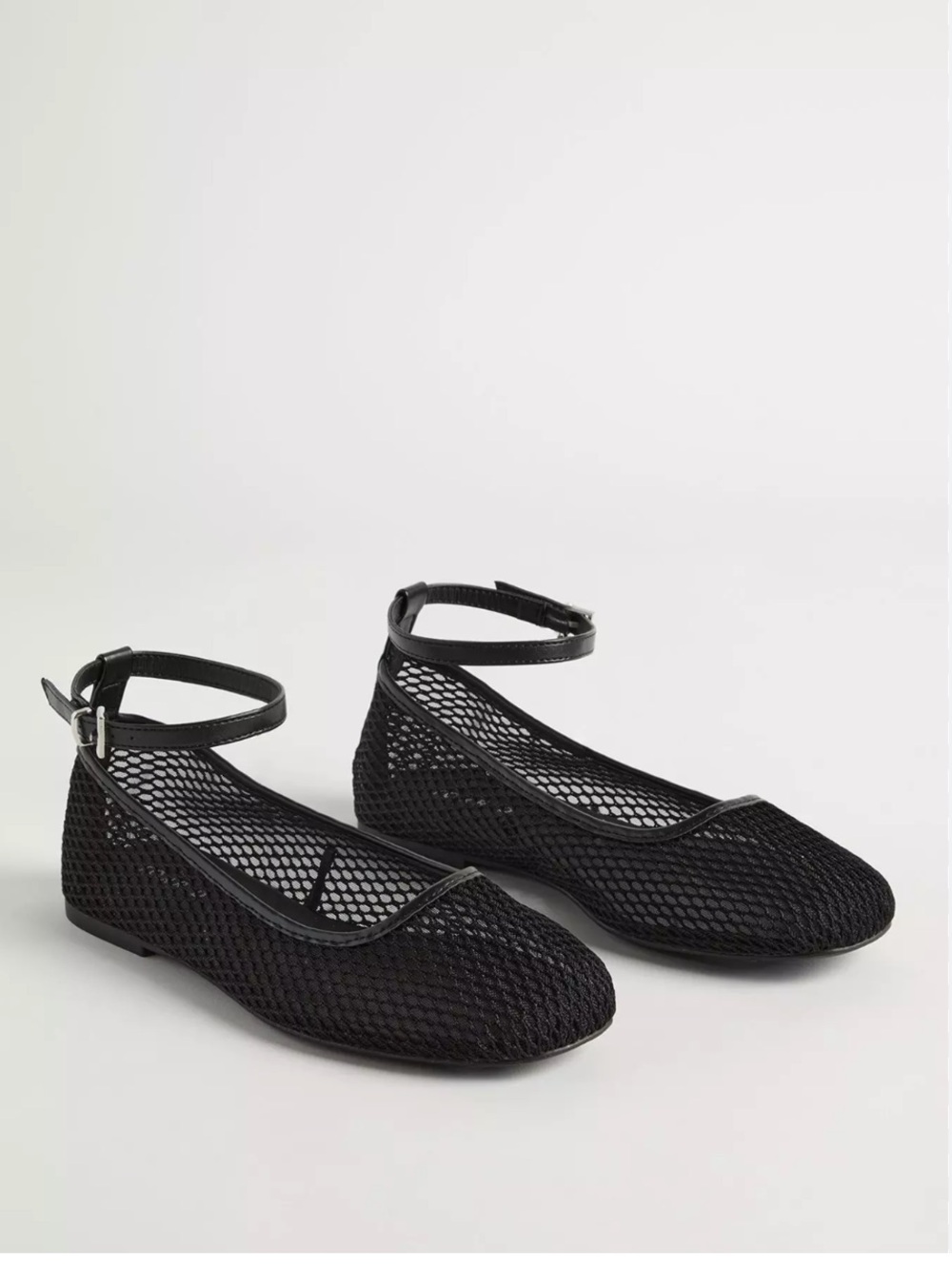 TORRID woman's black Mesh Ankle Strap Flat size 9.5(WW)